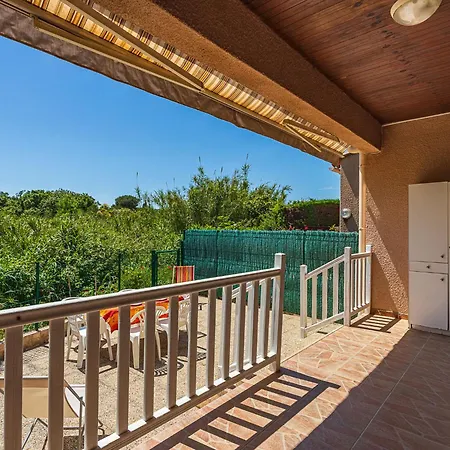 Les Mimosanes-5 By Interhome * 봄레미모사